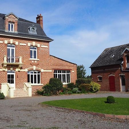 Chez Berenice Et Clement Miraumont Exterior photo